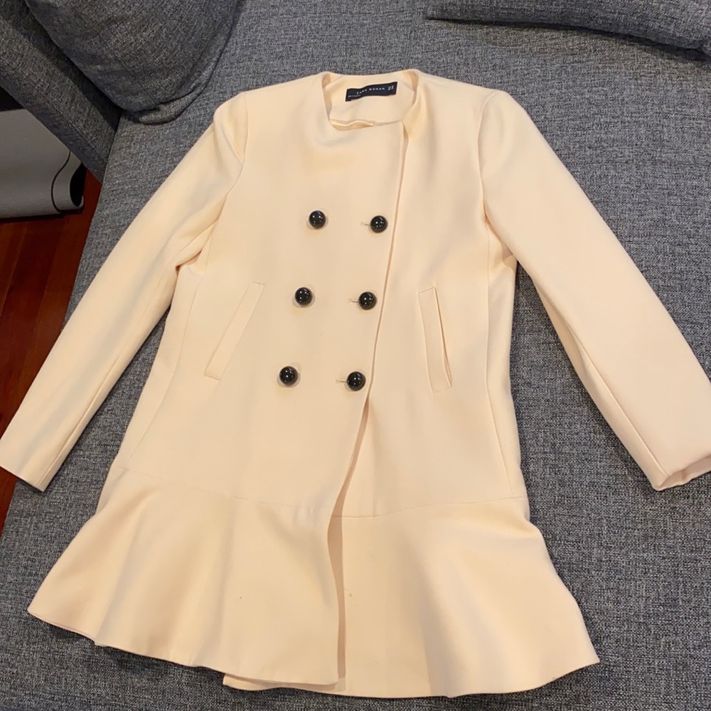 Zara Jacket in beige color